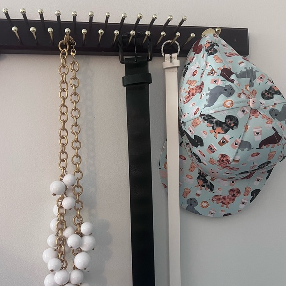 Elegant Wood 24 Tie Rack with Gold hooks and Belt/Jacket Rack Business Casual - Picture 8 of 8